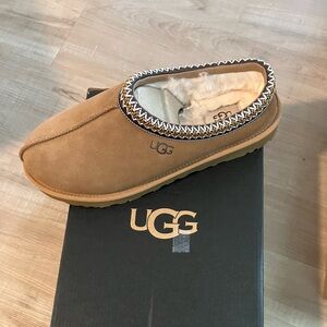 UGG Chestnut Men's Slip-On Loafers
